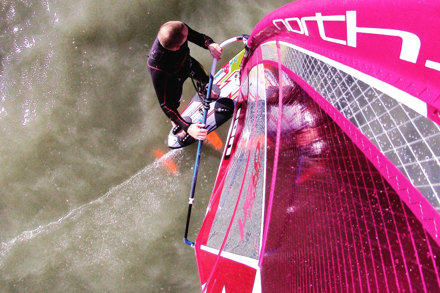 Greg Penne Session de Test en Windfoil - Photo en Mast Mount