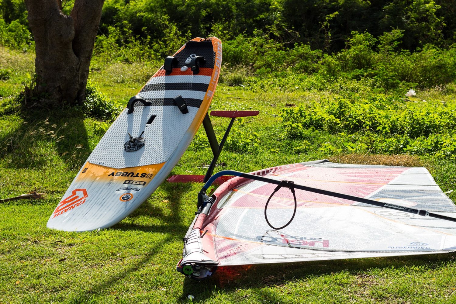 GREG-PENNE-Foil-Stubby-Concept-IMG_4932