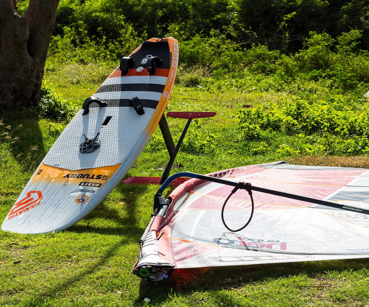 GREG-PENNE-Foil-Stubby-Concept-IMG_4932